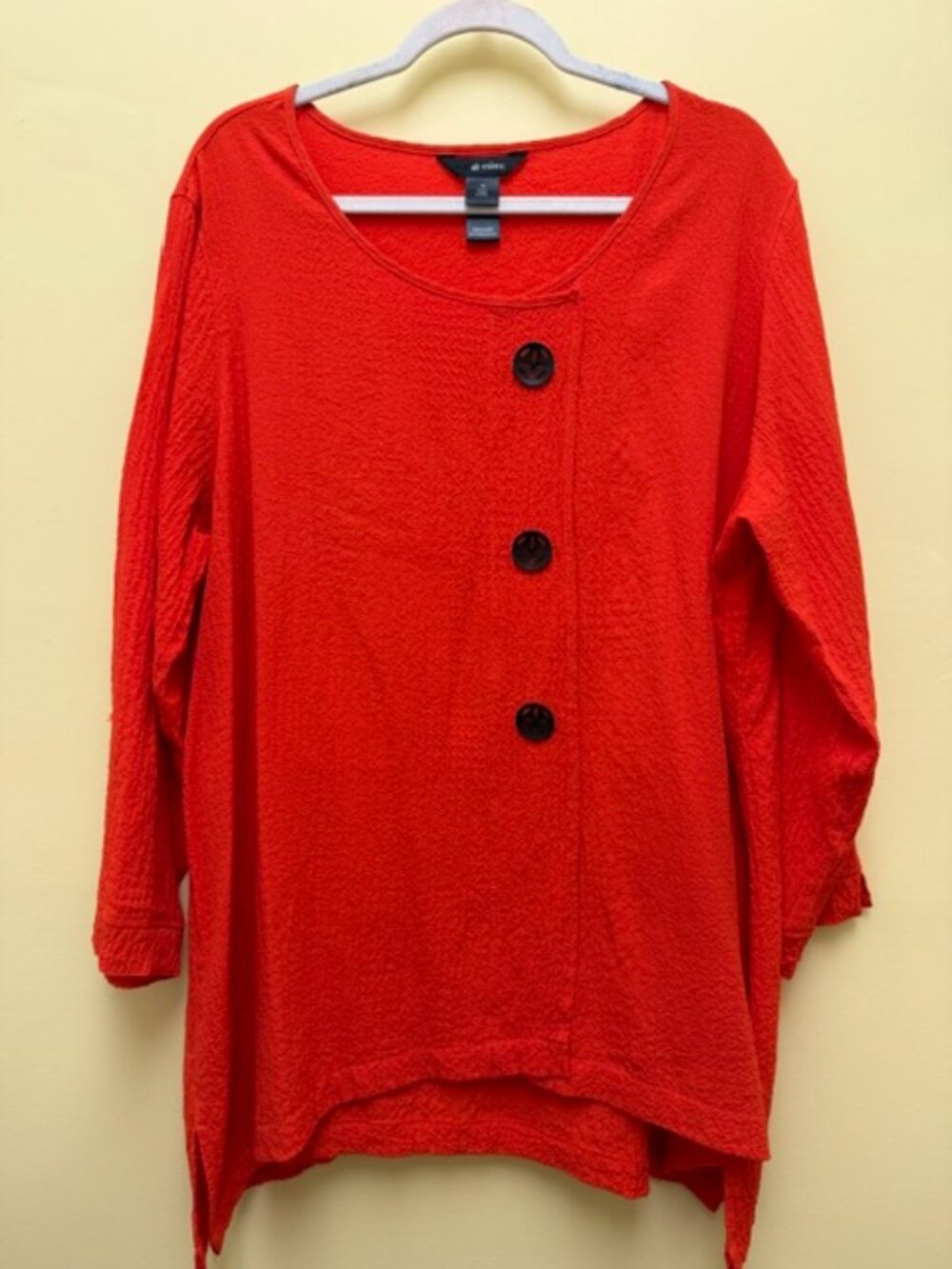 Ali Miles Red/Orange Women's 2XL Crinkle Tunic Top w/ decorative buttons